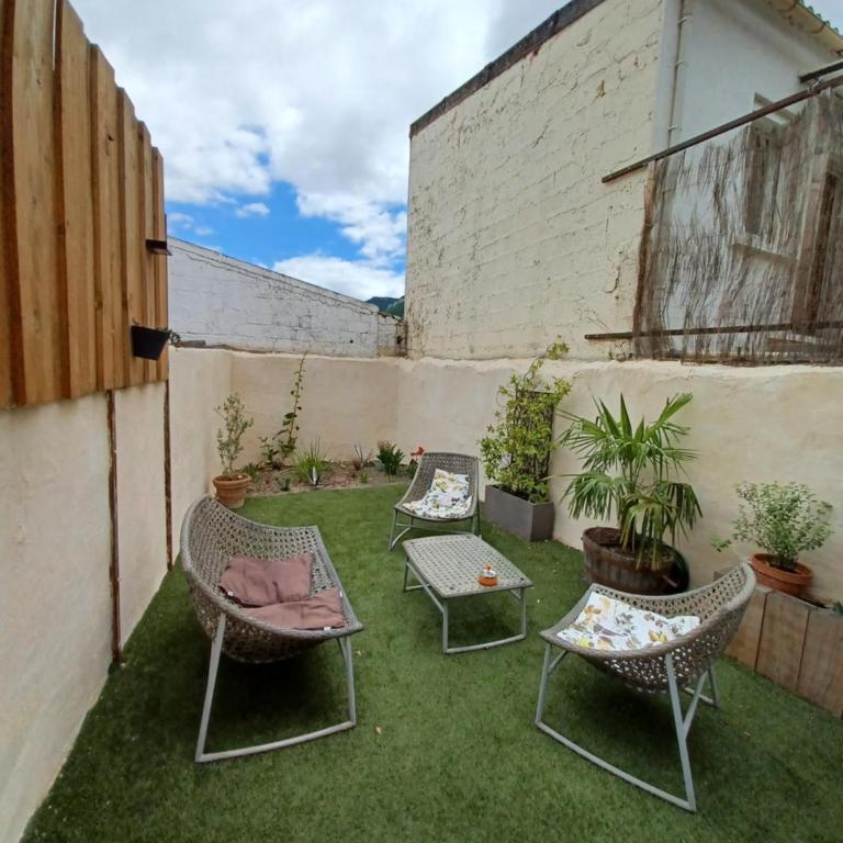 Hébergement insolite avec jacuzzi privatif Millau - Appartement Deluxe - 12