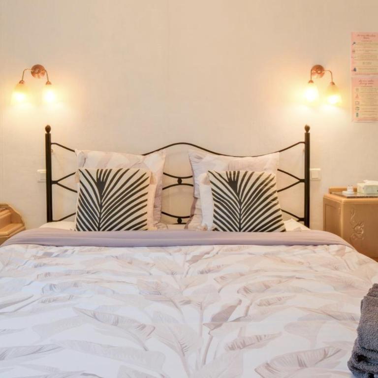 La Maison B - L'auberge autonome au charme vintage - Chambre Double Standard avec Salle de Bains Commune - 5