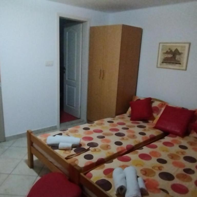 Apartmani Nađa - Standardni Trokrevetni Studio - 7