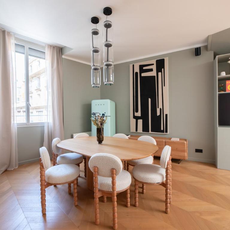 Stylish Duplex in Paris' Center - Two-Bedroom Deluxe Apartment - 21