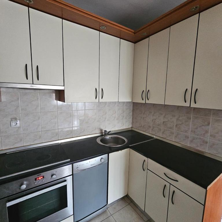 Urban Nest - Apartman sa 2 Spavaće Sobe - 4