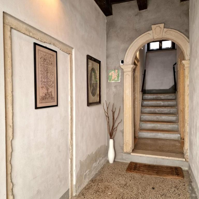 Dimora Castelvecchio ai Salvi - Soggiorno storico nel cuore di Verona con parcheggi su richiesta - Appartamento con 1 Camera da Letto - 5