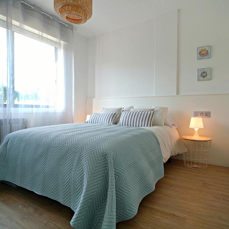 GALIHOST - Apartamento con parking en el centro de Sanxenxo - Apartamento de 3 dormitorios - 1