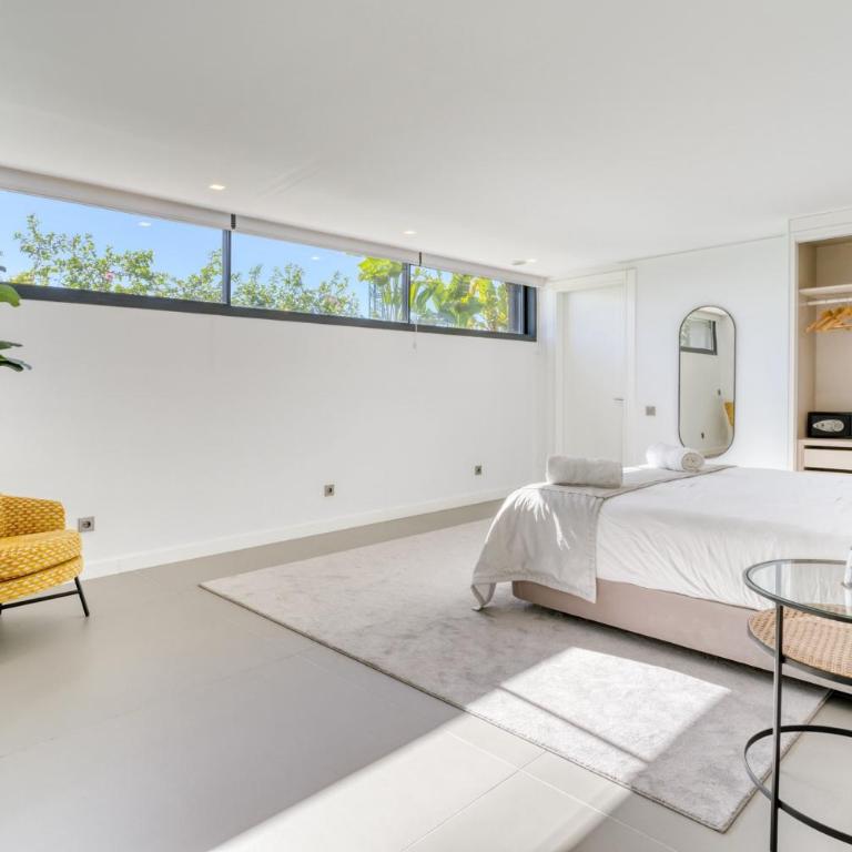 Modern Luxury Villa in Los Flamingos - Villa - 37