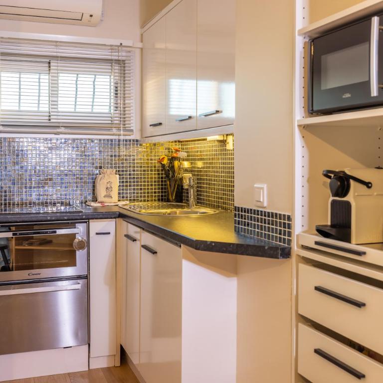 appartement 1ère ligne avec accès plage - Appartement 1 Chambre - 10