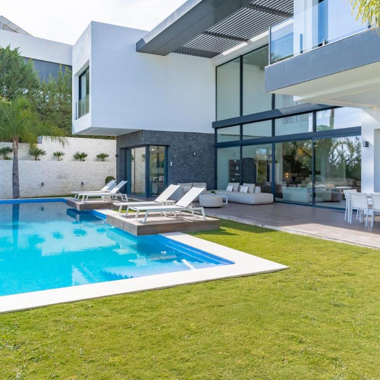 Villa Michaela moderna de súper lujo con piscina y vistas - Villa Deluxe - 56