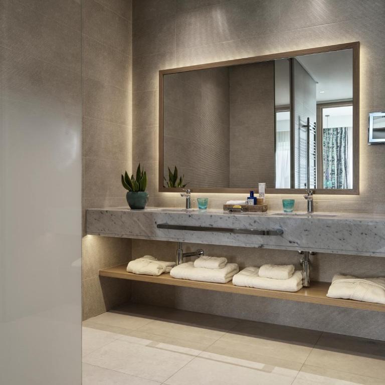 The Chedi Luštica Bay - Grand Deluxe Suite Sea View - 1