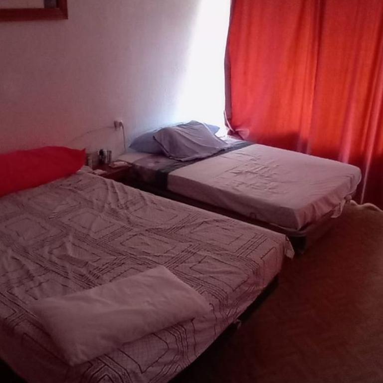 Cryptocalp - Family Room with Terrace - 7