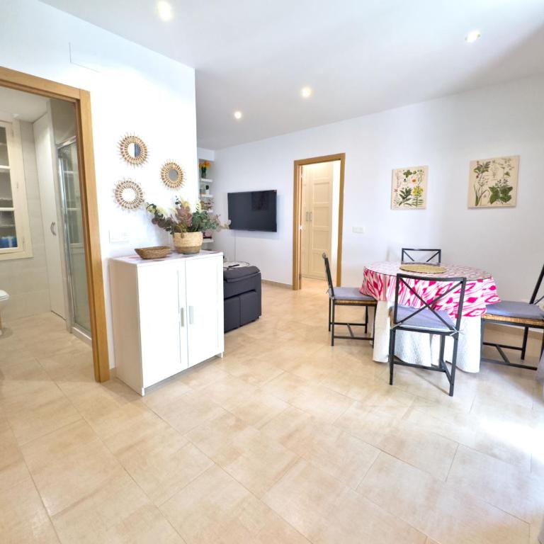 Charming Apartment in the Heart of Old Town - Apartamento - 4
