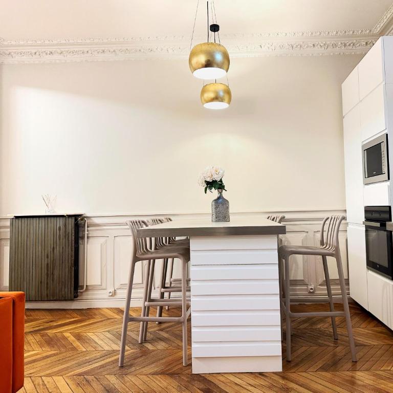 Celine 24 Le Flandrin Haussmann, Appart spacieux dans le 16e - Apartamento de 3 dormitorios - 17