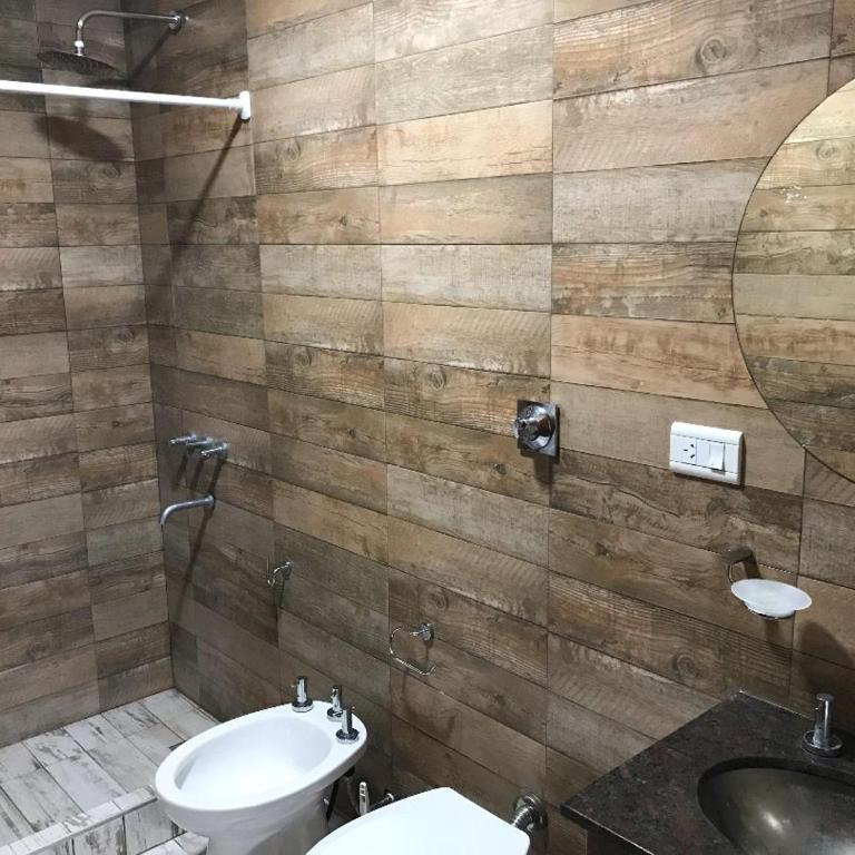 Complejo Catamarca 4855 Fondo Izquierda - Apartamento de 3 dormitorios - 18