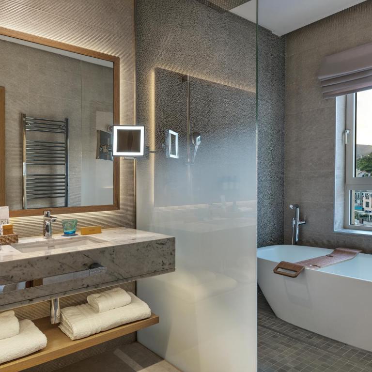 The Chedi Luštica Bay - Grand Superior Room - 2