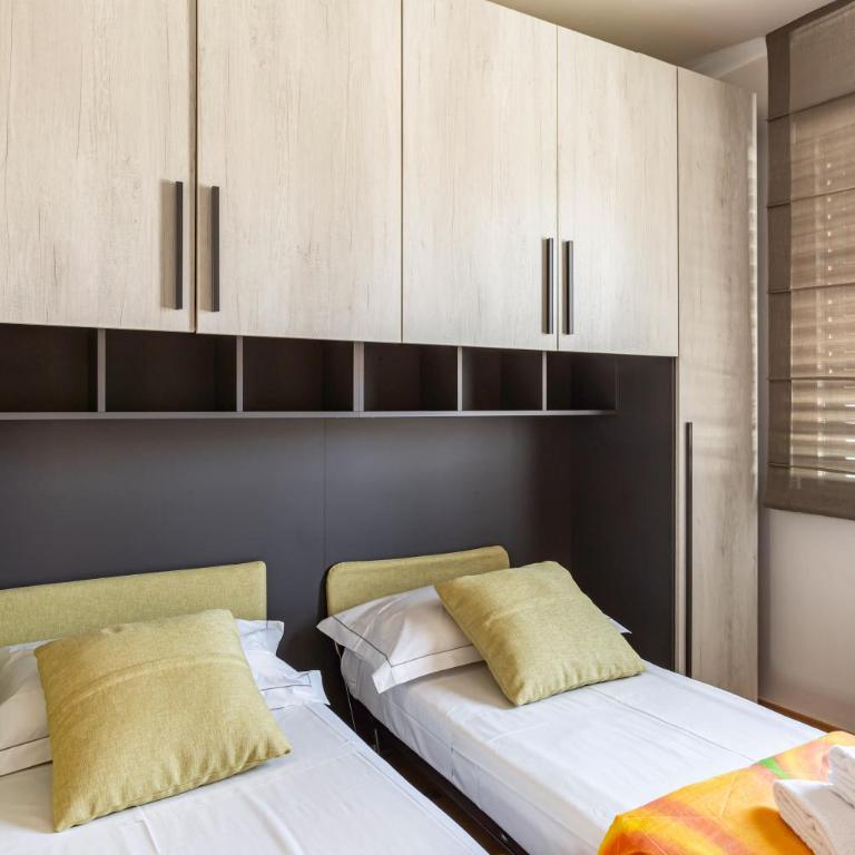 GuestHost - Modern Apartment with Large Terrace - Appartamento con 2 Camere da Letto - 4