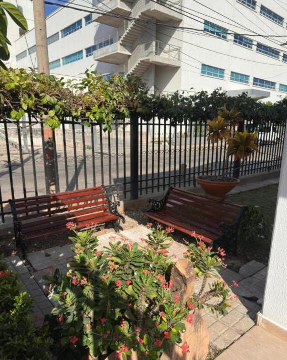 CASA PARQUE LA LEYENDA, CON AIRE ACONDICINADo - Casa de 4 dormitorios - 16