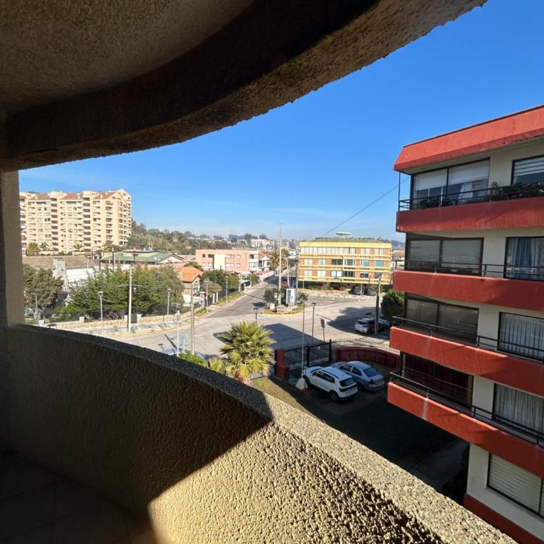 Apartamento frente a la playa - Four-Bedroom Apartment with Balcony - 20