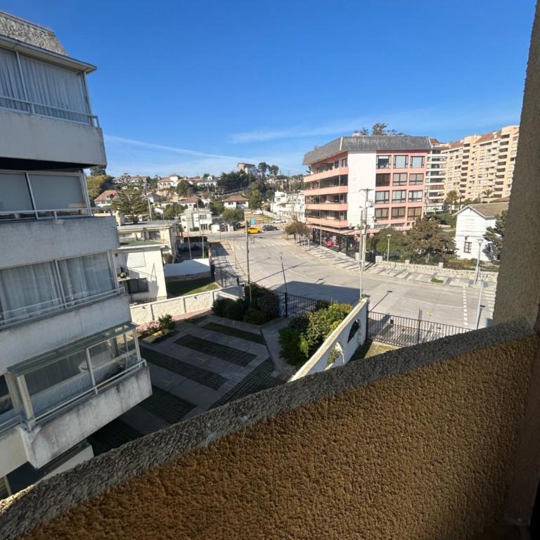 Apartamento frente a la playa - Four-Bedroom Apartment with Balcony - 22