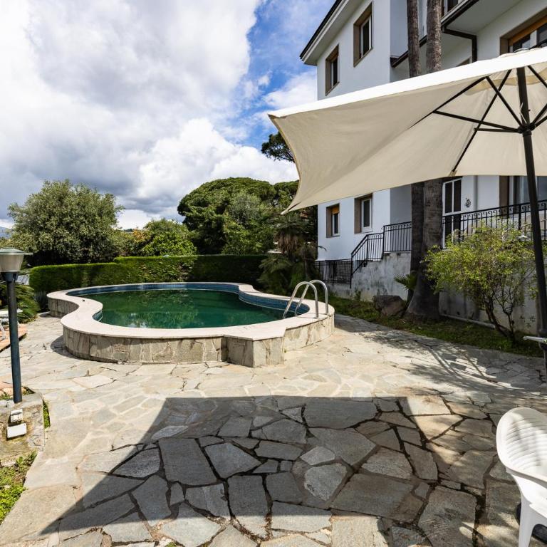 Villa Regina ON THE HILL - Two-Bedroom Apartment - 2