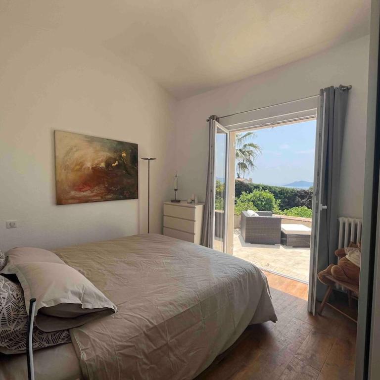 Charming Villa with stunning sea views - Villa - 43