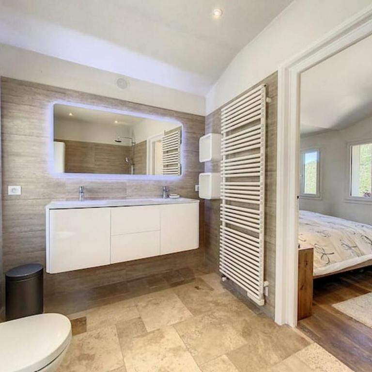 Charming Villa with stunning sea views - Villa - 37