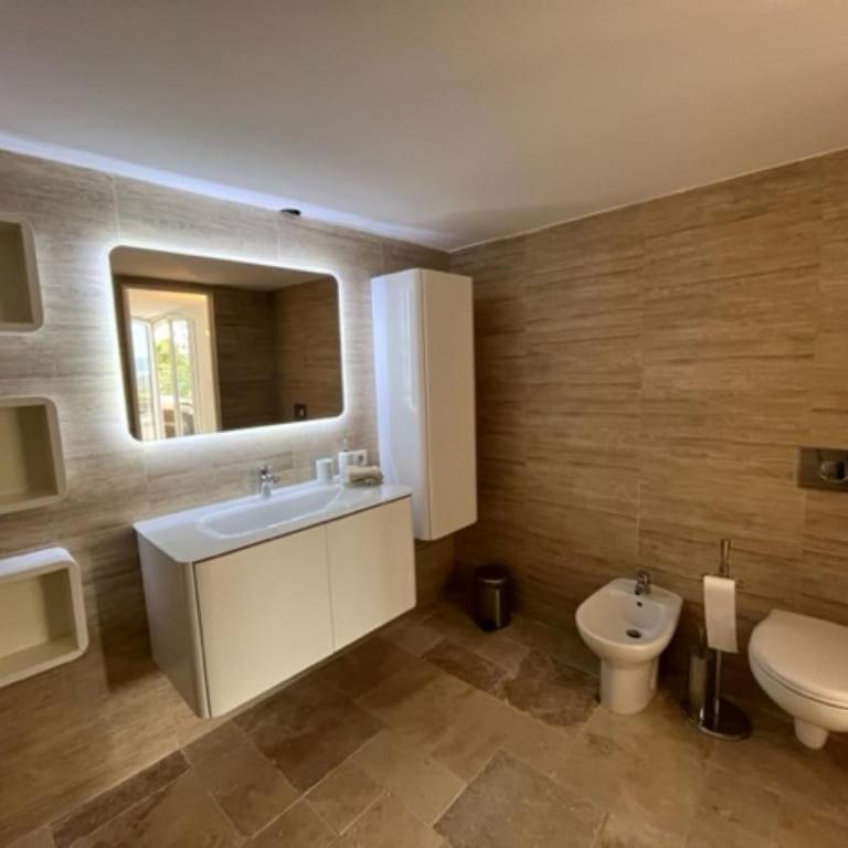 Charming Villa with stunning sea views - Villa - 54