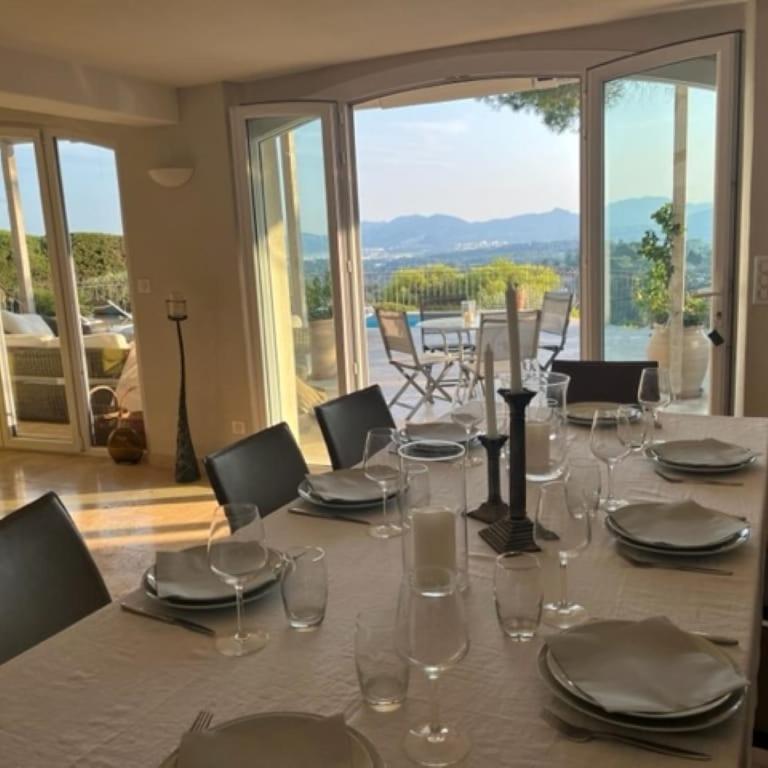 Charming Villa with stunning sea views - Villa - 18