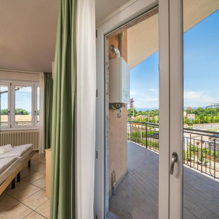 Hotel MAX Lazise &Appartamenti - A due Passi dai Parchi Più Famosi - Appartamento - 26