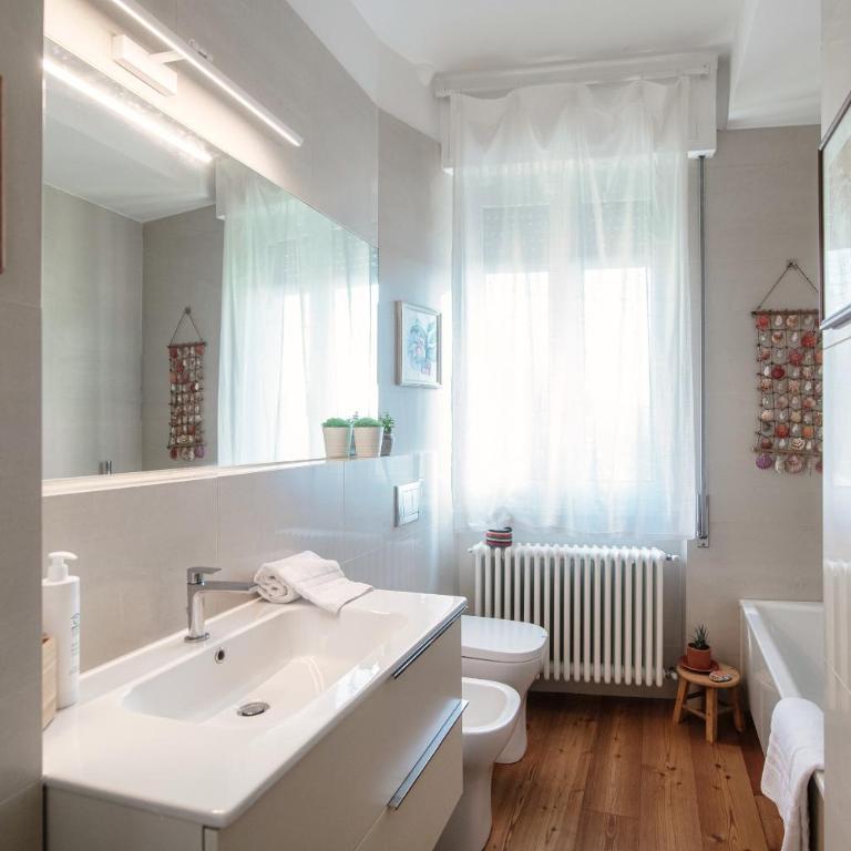 Infinito - by MyHomeInComo - Appartamento con 2 Camere da Letto e Vista Lago - 17