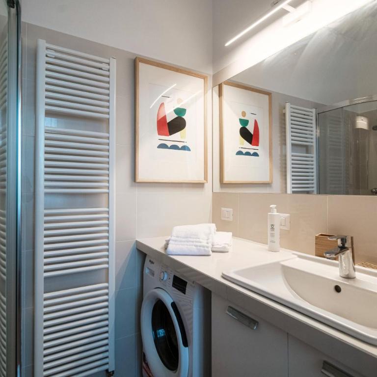 Infinito - by MyHomeInComo - Appartamento con 2 Camere da Letto e Vista Lago - 25