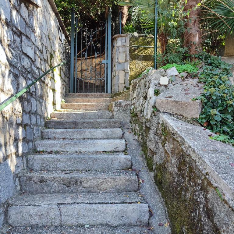 Infinito - by MyHomeInComo - Appartamento con 2 Camere da Letto e Vista Lago - 37