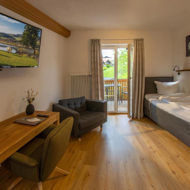 Appartement-Hotel-Allgayer - Einzelzimmer mit Balkon - 2