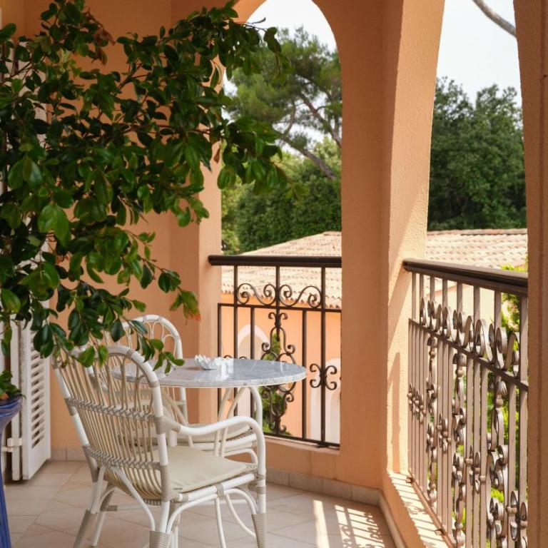 Villa Miraé by Inwood Hotels - Cap d'Antibes - Suite - Vue sur Piscine - 4