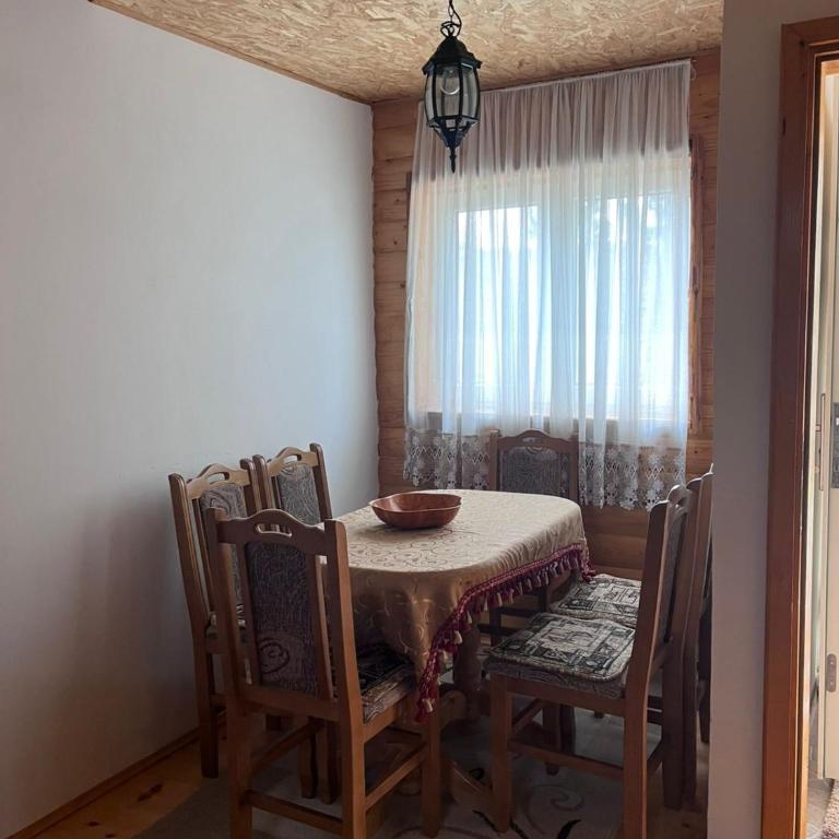 Golden Wood House - Two-Bedroom House - 14