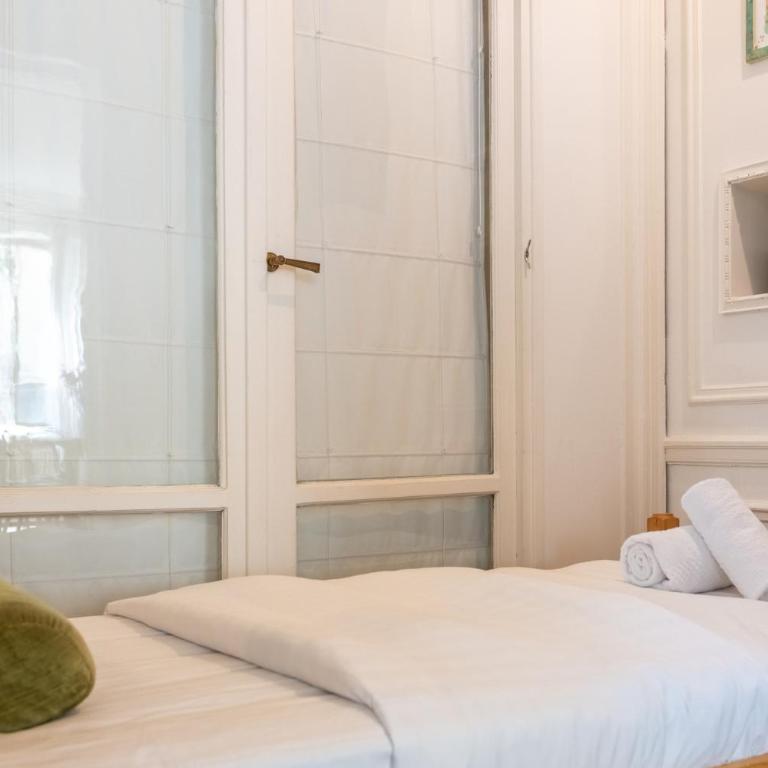 Luxurious 4 Bedroom Apartment next to The Eiffel Tower - Appartement - 13