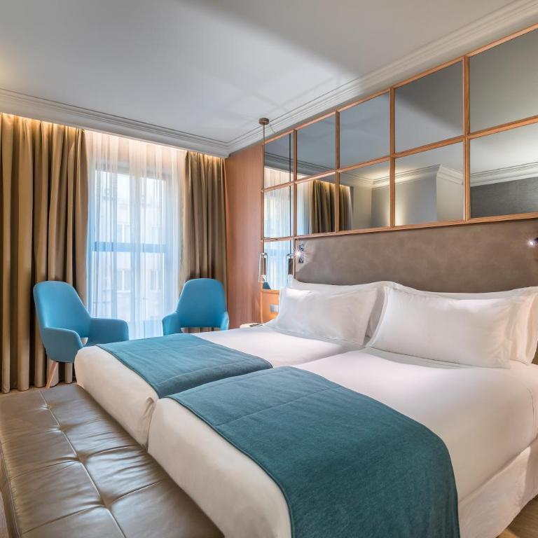 Barceló Emperatriz - Habitación Familiar (3 adultos + 3 niños) - 4