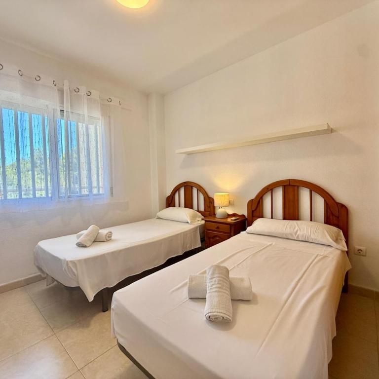 Residencia Partida Casanova (II-1º-5) - Apartamento con vistas a la piscina - 10
