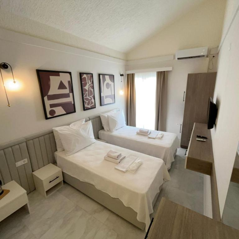 The House Rooms - Deluxe Double or Twin Room - 4