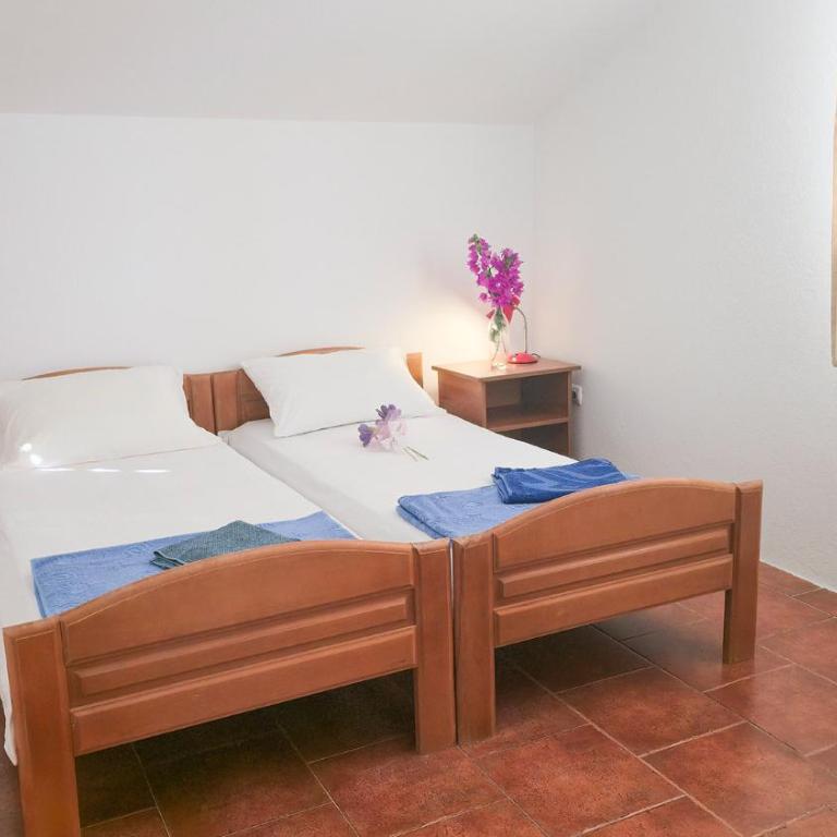 Apartments Zora, Sea View Balcony, Free Parking in Dobrota Kotor - Two-Bedroom Apartment - 50