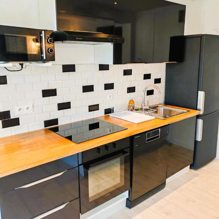 Superbe appartement JUAN LES PINS 2 min des plages - Appartamento - 26