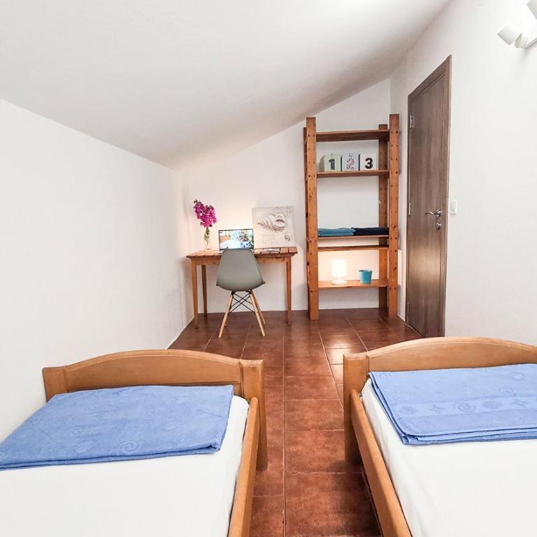 Apartments Zora, Sea View Balcony, Free Parking in Dobrota Kotor - Two-Bedroom Apartment - 71