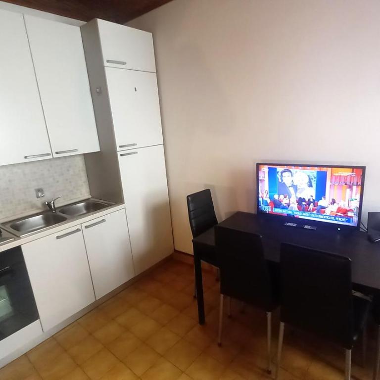MERIDIAN House 2 LECCO - Appartamento con 1 Camera da Letto - Non Fumatori - 2