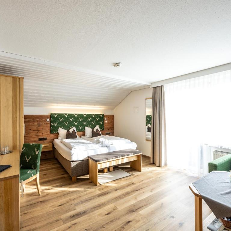 Hotel Garni Schellenberg - Comfort Doppelzimmer Alpin - 2