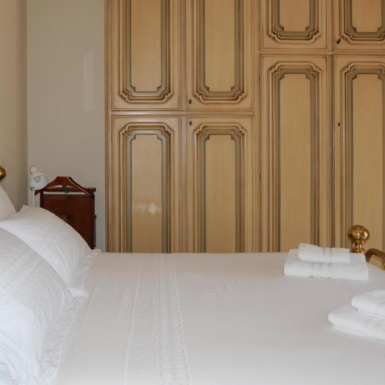 Yuna Rent - Appartamento Maria Luisa - Three-Bedroom Apartment - 23