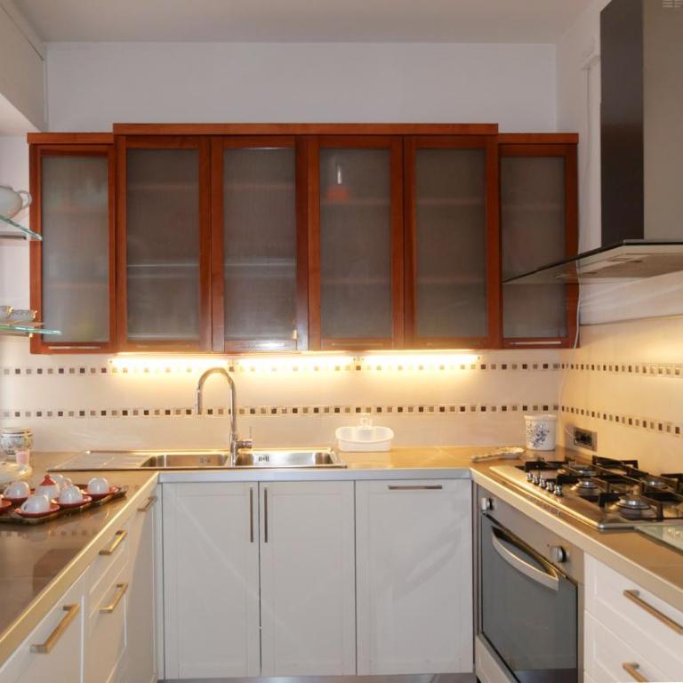 Yuna Rent - Appartamento Maria Luisa - Three-Bedroom Apartment - 29