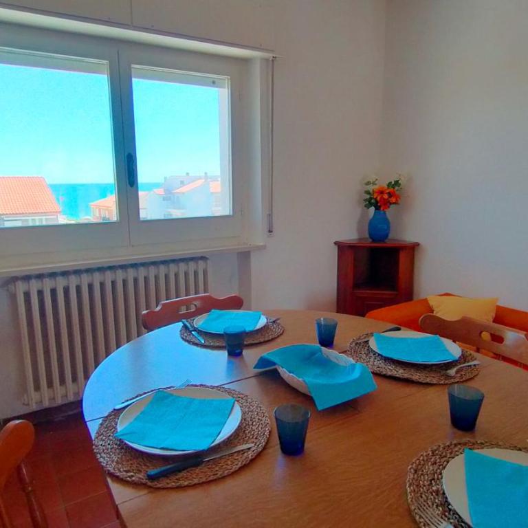 ATTICO TRILOCALE A DUE PASSI DAL MARE E DAL CENTRO cod 501 - Two-Bedroom Apartment - 7