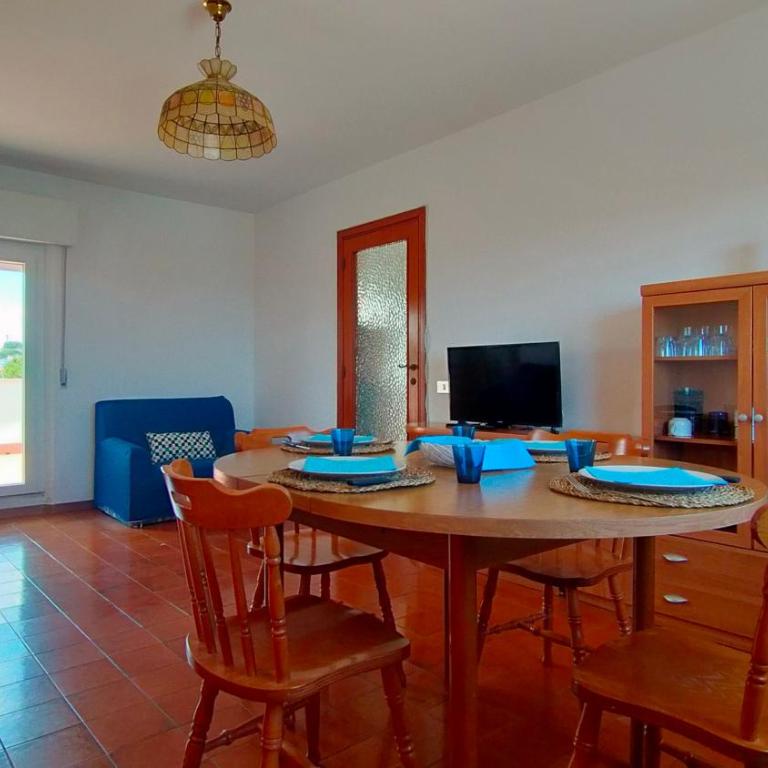 ATTICO TRILOCALE A DUE PASSI DAL MARE E DAL CENTRO cod 501 - Two-Bedroom Apartment - 2