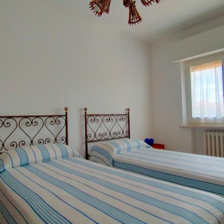 ATTICO TRILOCALE A DUE PASSI DAL MARE E DAL CENTRO cod 501 - Two-Bedroom Apartment - 14