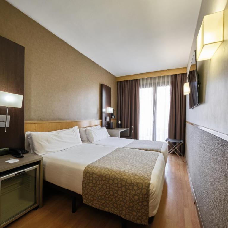 Catalonia Sagrada Familia - Double or Twin Room - 6