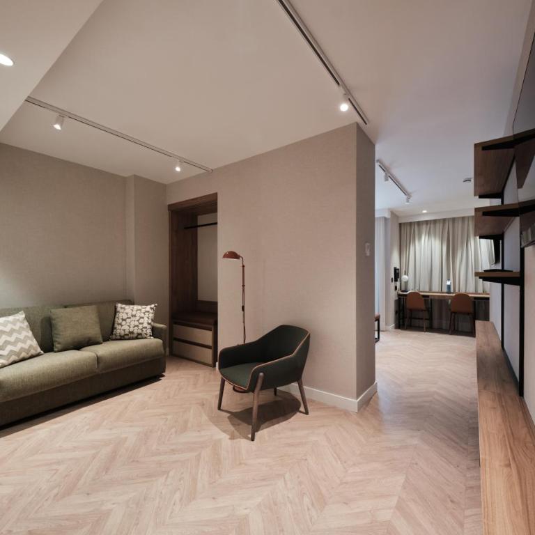Catalonia Sagrada Familia - Deluxe Junior Suite - 3
