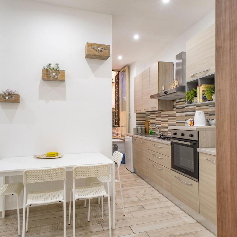 Stay in Naples Flats Montesanto - Appartamento con 1 Camera da Letto - 22