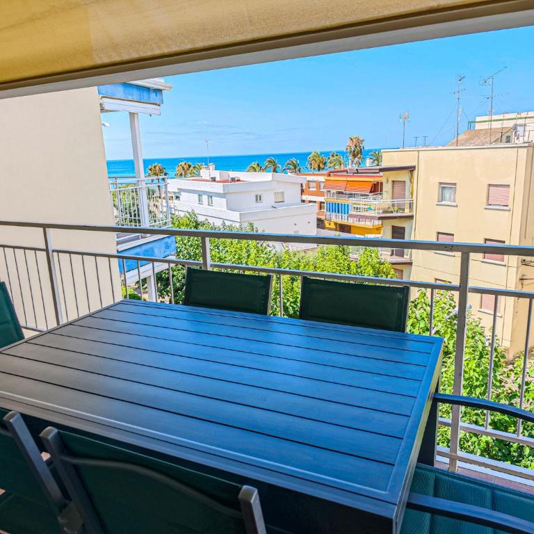 LITORAL COSTA DORADA - CORAL Only families - Apartamento de 3 dormitorios - 41